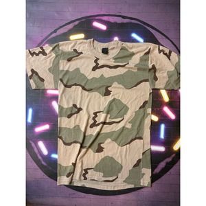 Vintage 90's Sand Camouflage shirt size Large Military tag